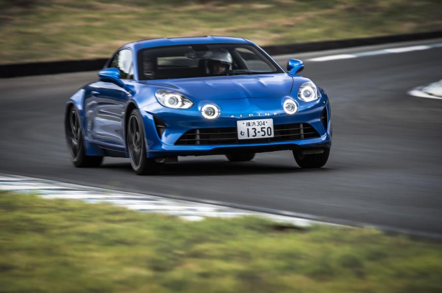  Alpine A110 2018 года  (JP) (фото 7 из 15)